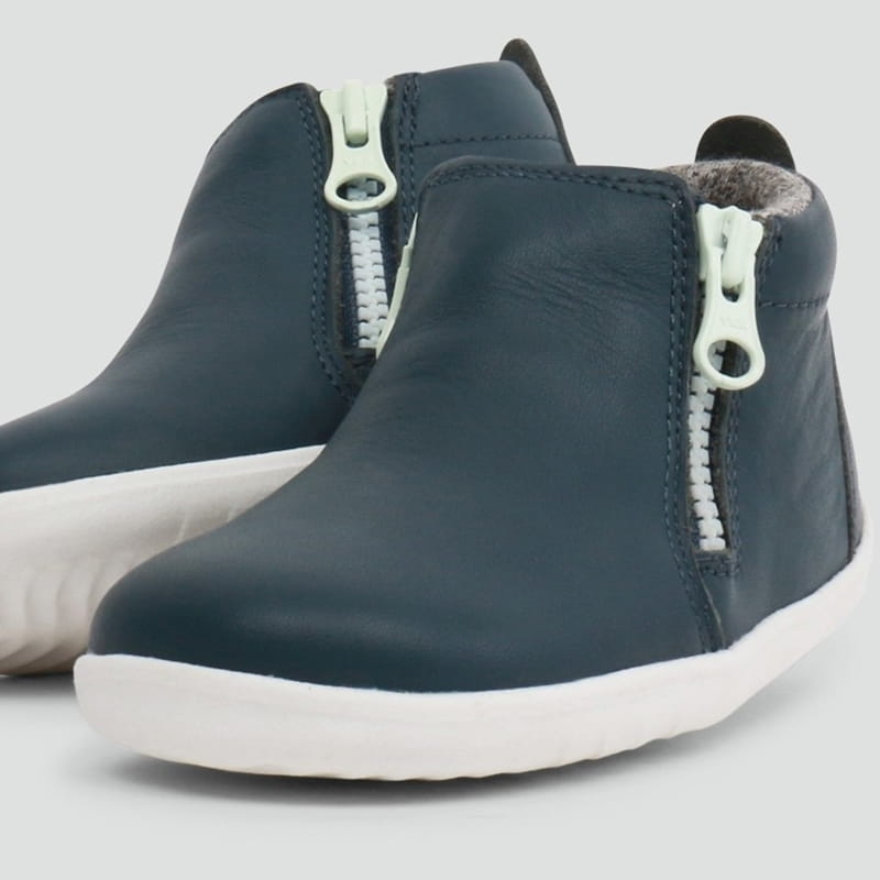 Bobux tasman boot hotsell