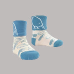 PRODUCT DESCRIPTION
These cute socks are knitted in blue and cream merino featuring cream featuring kiwis on the turnover tops and body of the socks. The words New Zealand are knitted into the sock sides. Available in three different sizes 0-6mths, 6-12mths and 12-24mths. Made in NZ for Derek's - My First Kiwi Collection.
MATERIALS
Merino 70% Nylon 25% Elastane 5%
CARE INSTRUCTIONS
Please read all product labels.