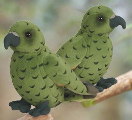 This beautiful 15cm plush toy is part of a collection designed & distributed by Antics of NZ. Featuring Native Birds, Reptiles & Marine Mammals of New Zealand with their authentic recorded sound to hear at the push of a button! Age 3+   The Kea is rated as one of the most intelligent birds in the world which has helped them survive the harsh alpine environment. Social, inquisitive and very cheeky the Kea is classed as rare and is fully protected in NZ.