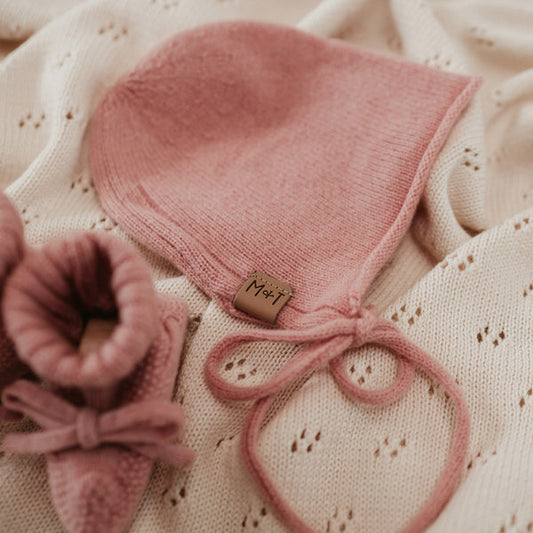 Merino Baby Bonnet & Booties Set - Rose Pink